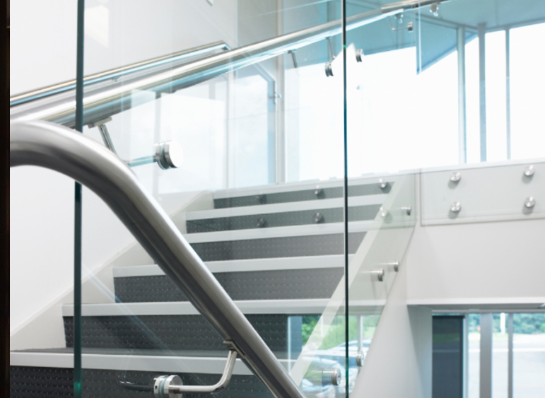 glass stair balustrade using points