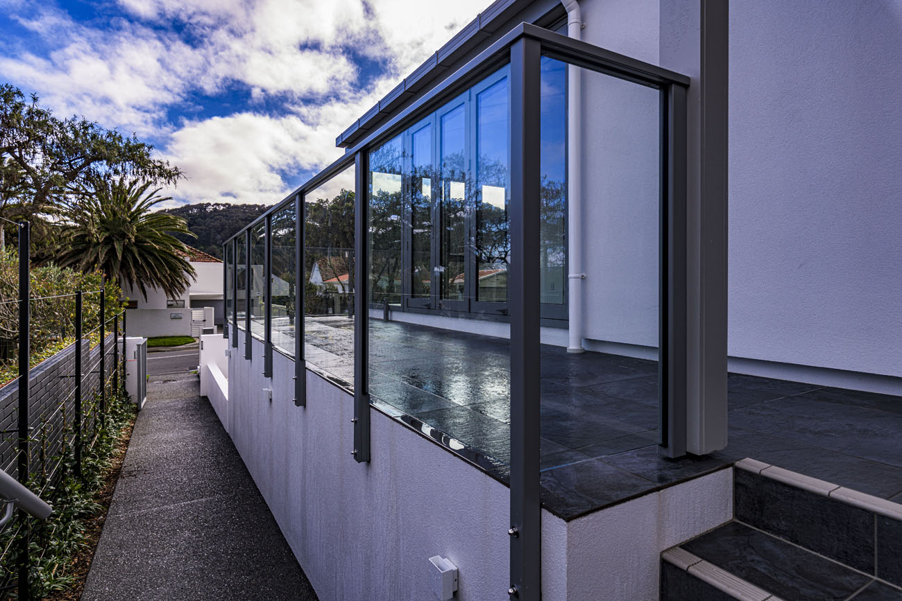 Unex Siena Glass Balustrade Lowry Bay